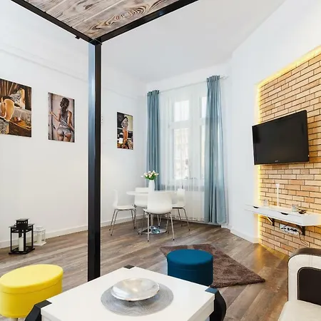 公寓 Lubomirskiego By Renters *